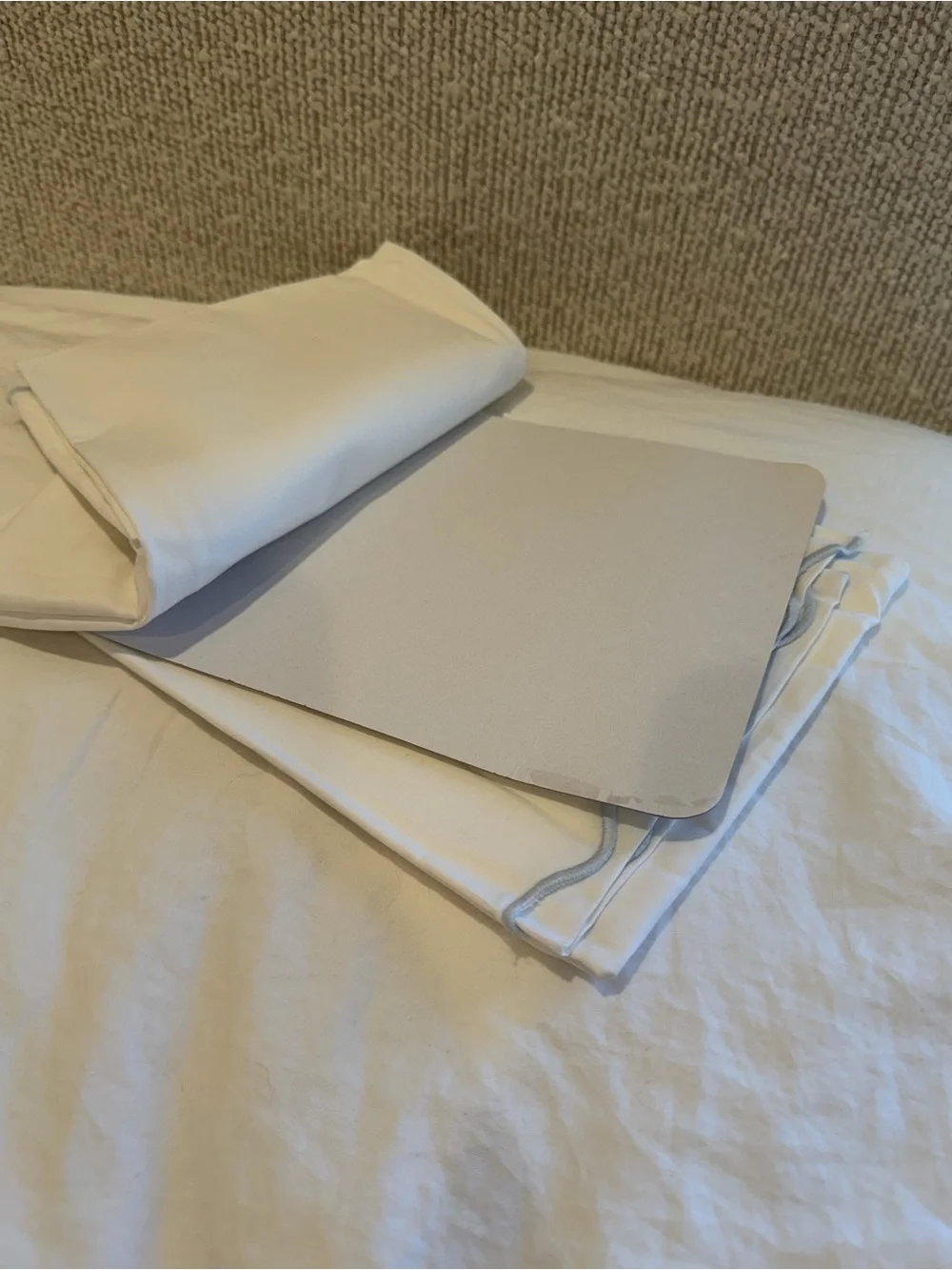 Quince Classic Organic Percale Scallop Pillowcase Set Standard White/Mist